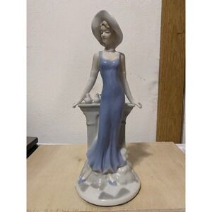 Porcelain Lady in Blue Gown with White Doves Figurine Llardo? Style Lovely